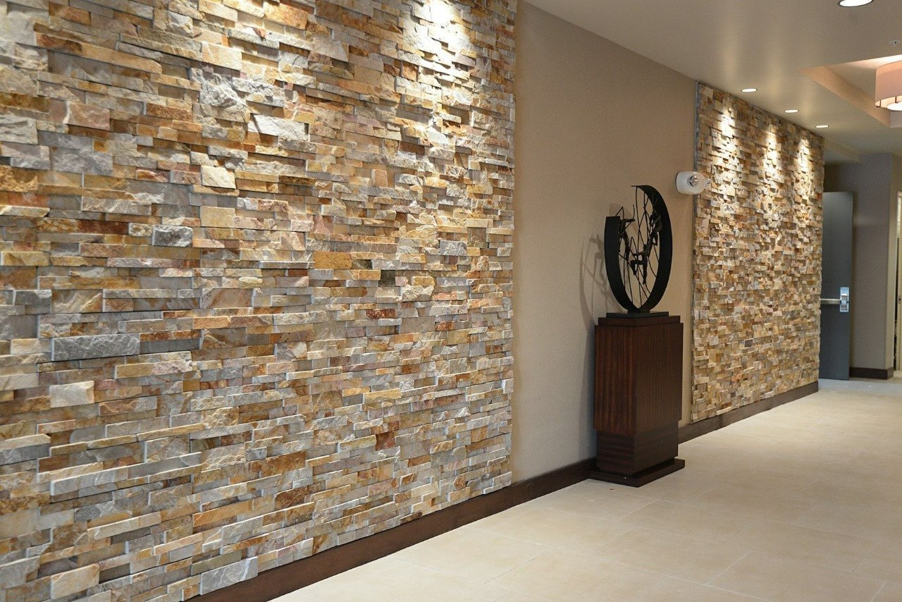 Natural stone cladding close view