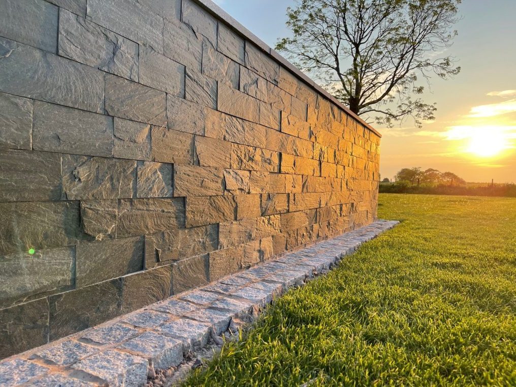 Landscape wall cladding application
