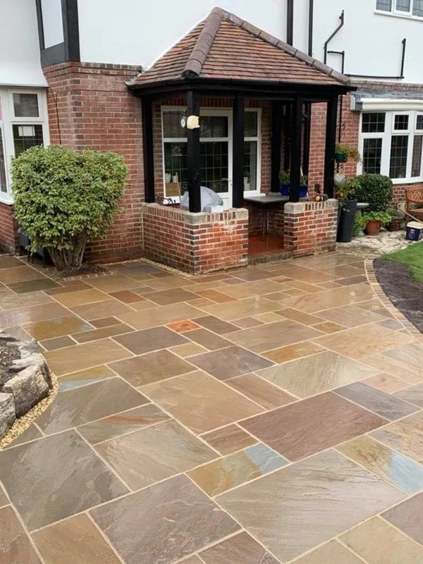 Autumn Brown patio usage